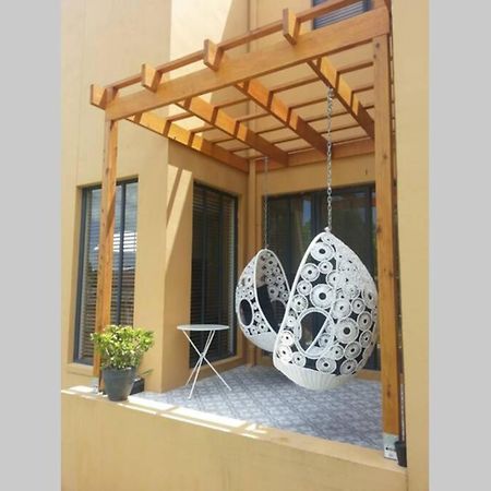 Stunning City Townhouse Geelong Exterior photo